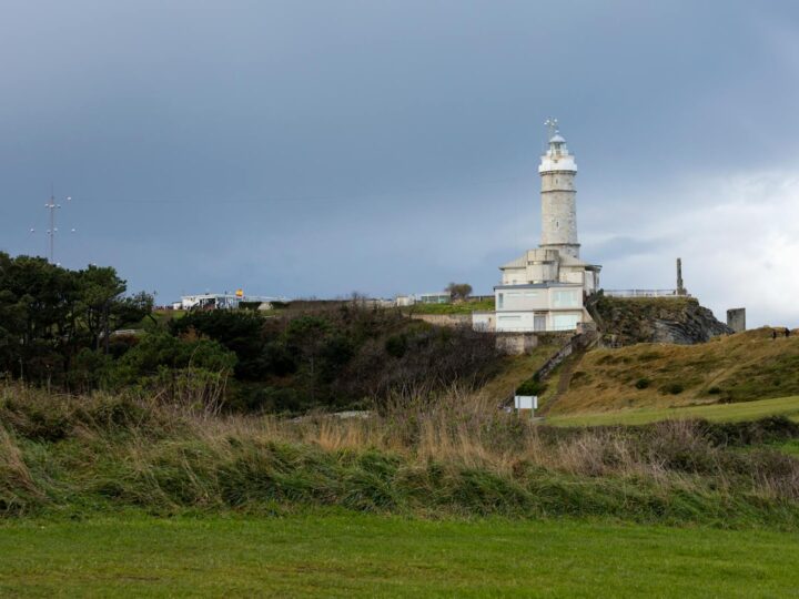Centro de Arte Faro Cabo Mayor