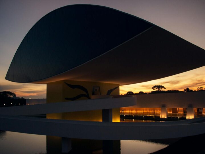 Centro Cultural Internacional Oscar Niemeyer